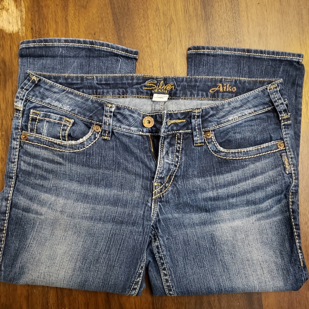 Silver Capris